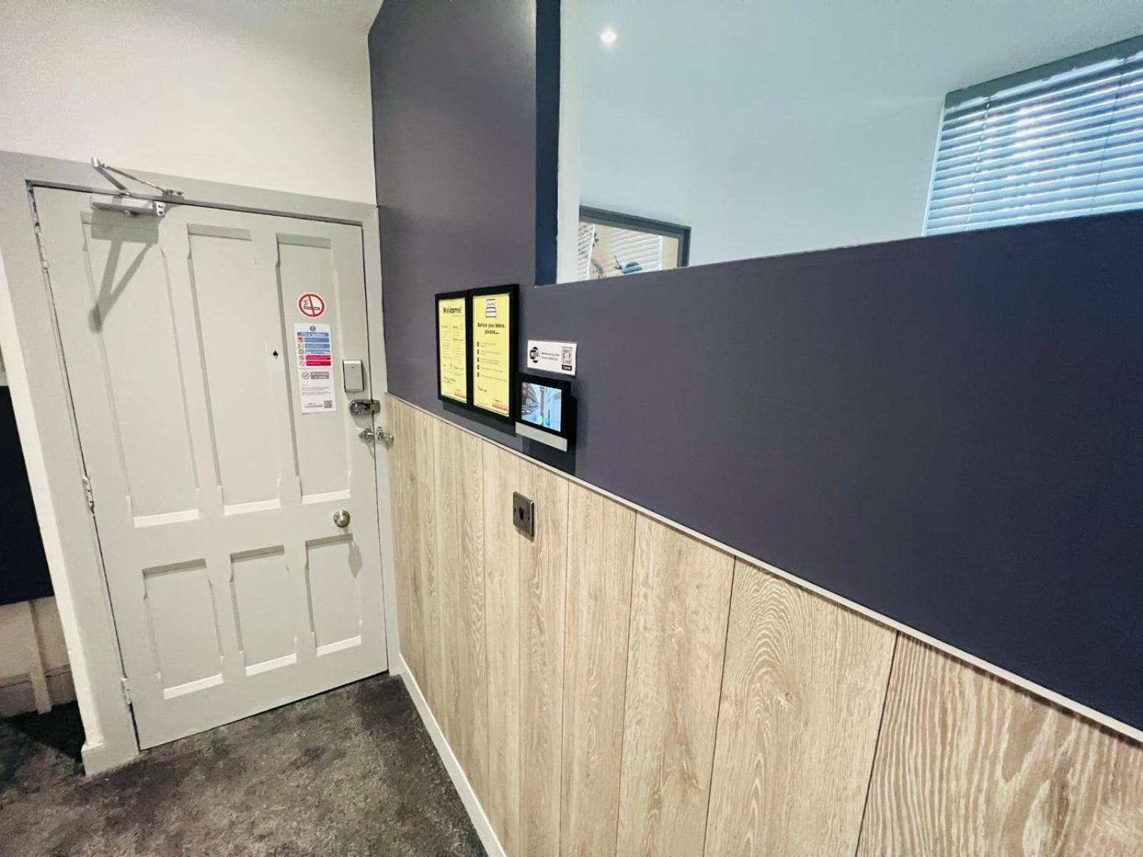 Whiskawaystays - Foregate Street - Apartment 3 Worcester Extérieur photo