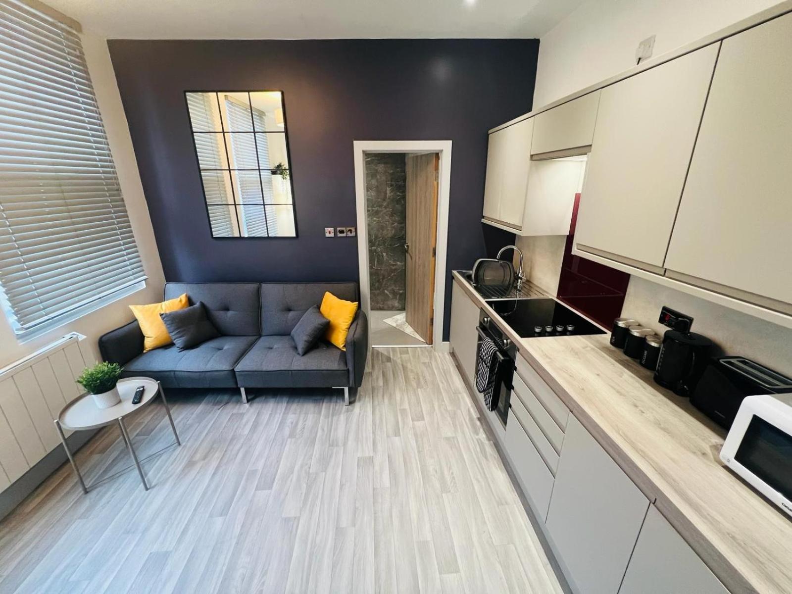 Whiskawaystays - Foregate Street - Apartment 3 Worcester Extérieur photo